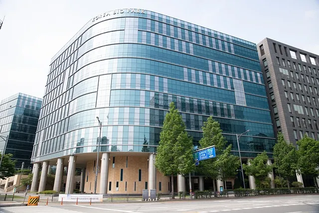 도구 없이 체지방 태우는 집 유산소 운동 5가지